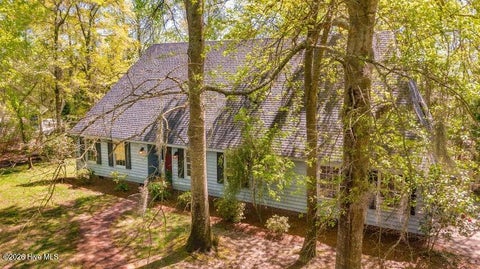 Photo of 109 Riverview Drive, Washington, NC 27889 (MLS # 100604342)
