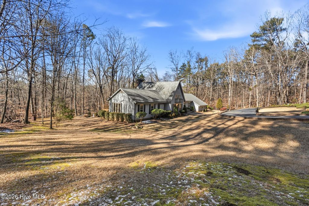 Photo of 102 W Beaver Creek Road, Wadesboro, NC 28170 (MLS # 100551126)