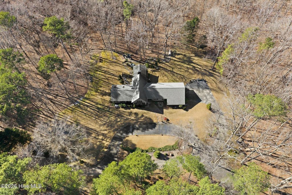 Photo of 102 W Beaver Creek Road, Wadesboro, NC 28170 (MLS # 100551126)