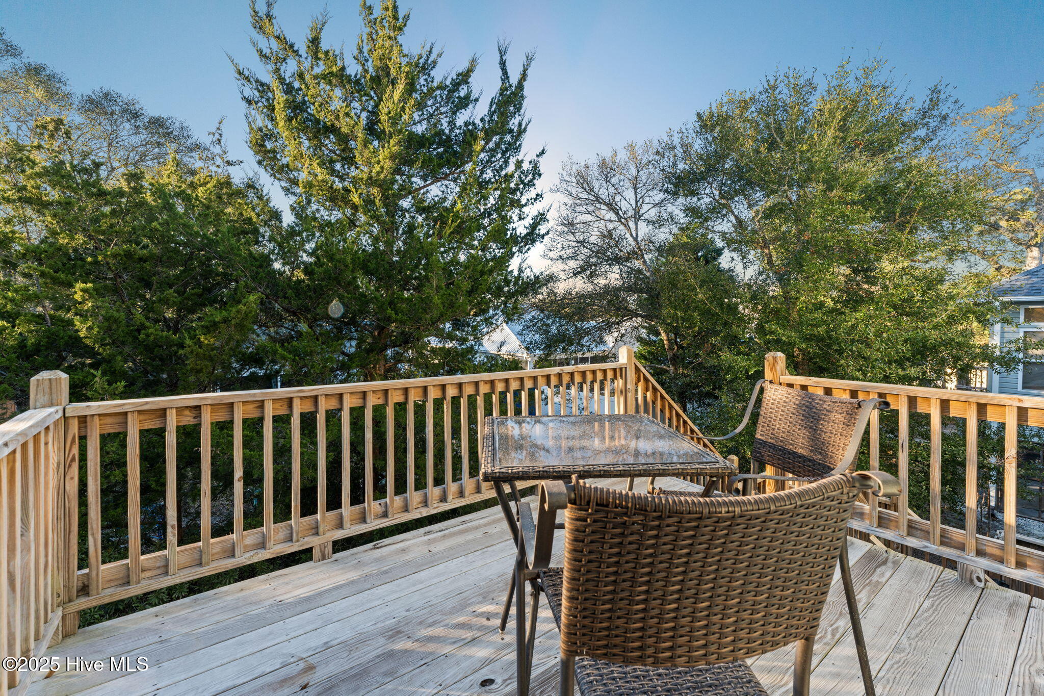 Oak Island, North Carolina 28465, United States, 3 Bedrooms Bedrooms, ,2 BathroomsBathrooms,Residential,Pending,256110