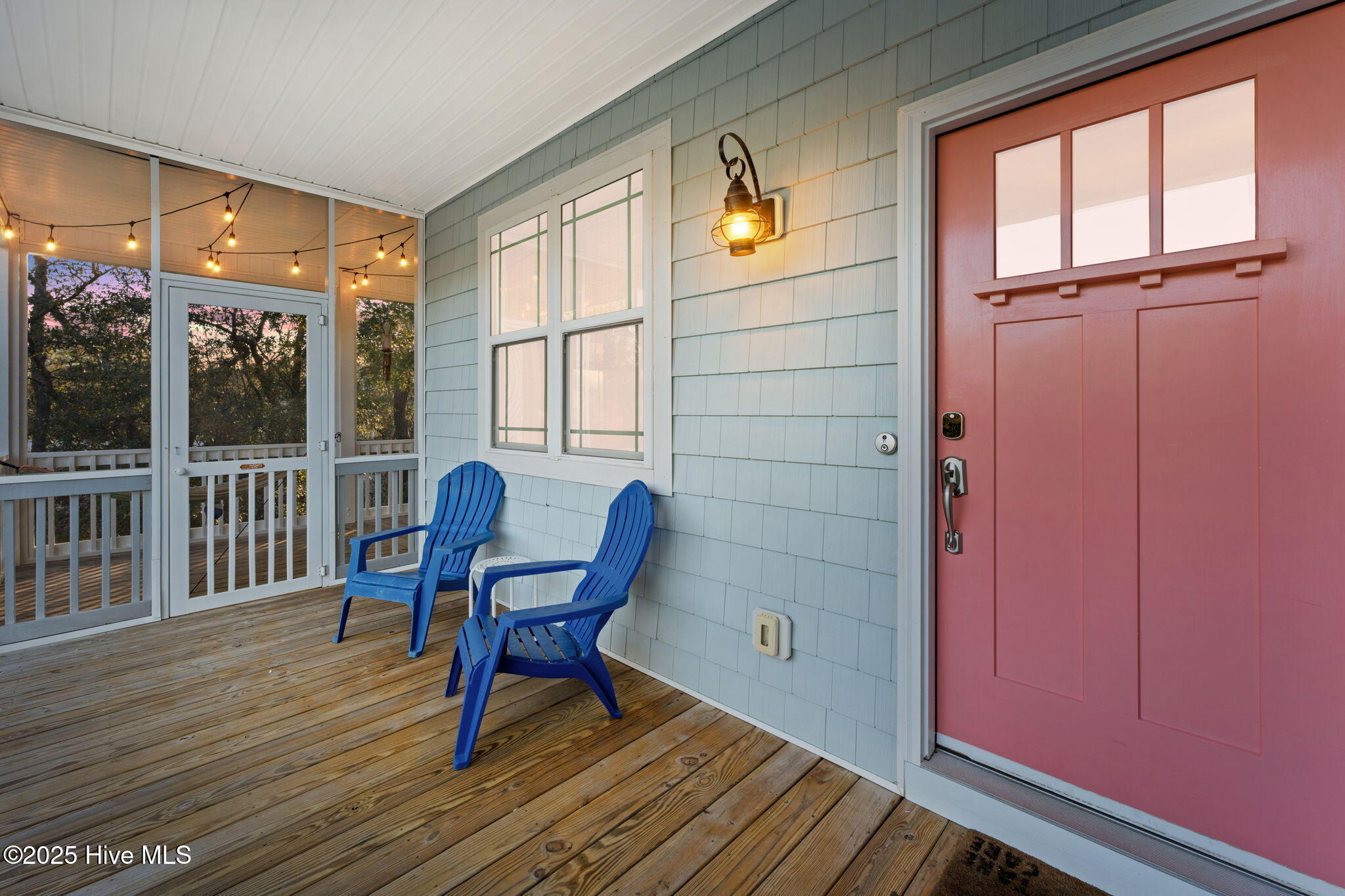 Oak Island, North Carolina 28465, United States, 3 Bedrooms Bedrooms, ,2 BathroomsBathrooms,Residential,Pending,256110