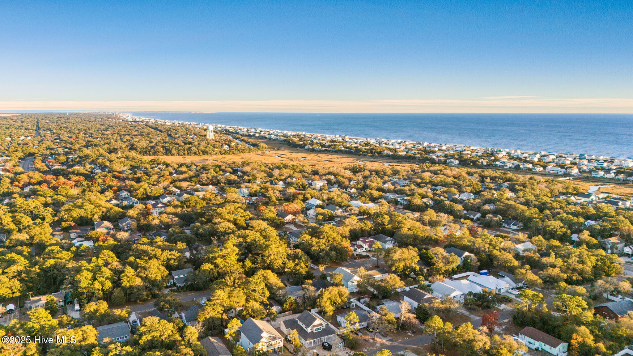 Oak Island, North Carolina 28465, United States, 3 Bedrooms Bedrooms, ,2 BathroomsBathrooms,Residential,Pending,256110
