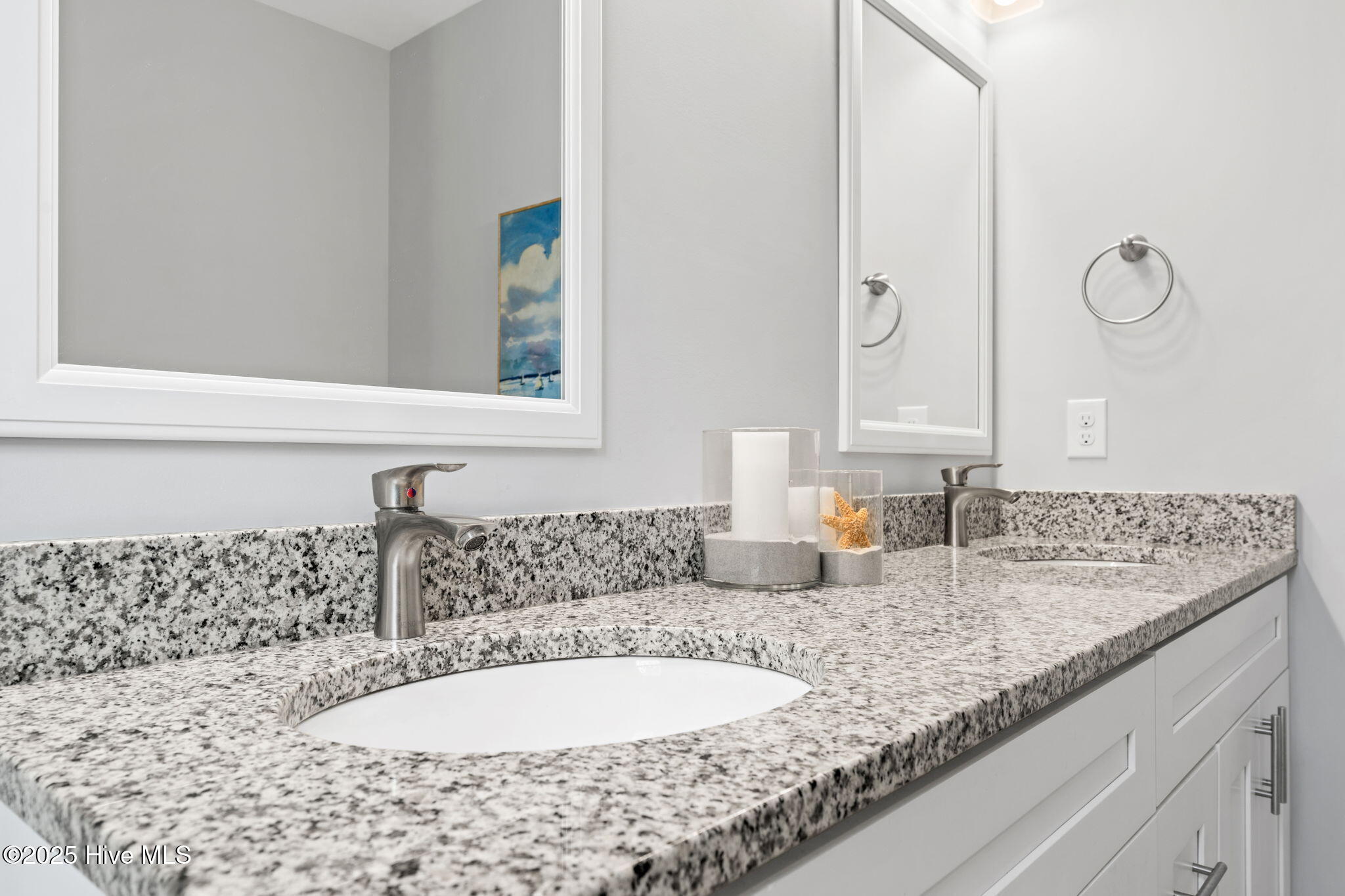 Oak Island, North Carolina 28465, United States, 3 Bedrooms Bedrooms, ,2 BathroomsBathrooms,Residential,Pending,256110