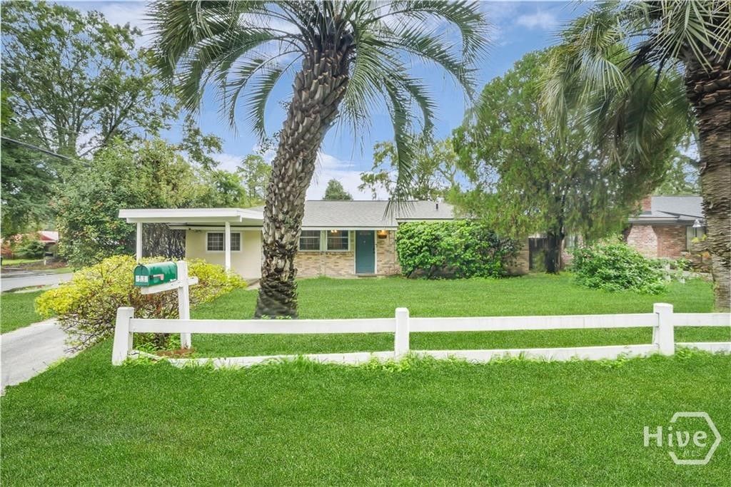 Photo of 202 Inglewood Drive, Savannah, GA 31406 (MLS # SA355101)