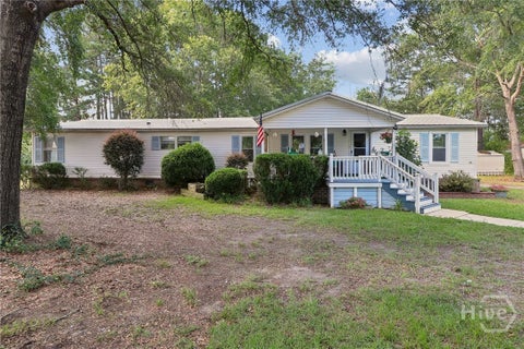 Mobile Home For Sale - 124 Edgewater Drive<br/> Bloomingdale, GA 31302