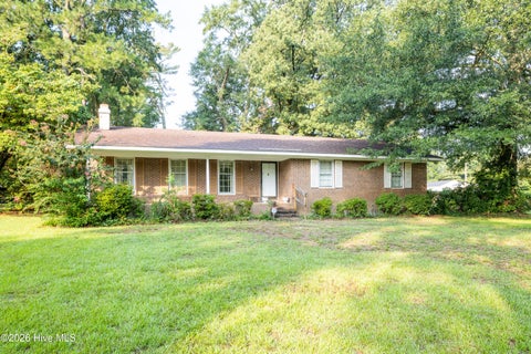 Homes For Sale - 507 Parker Drive<br/> Sampson County, Clinton, NC 28328