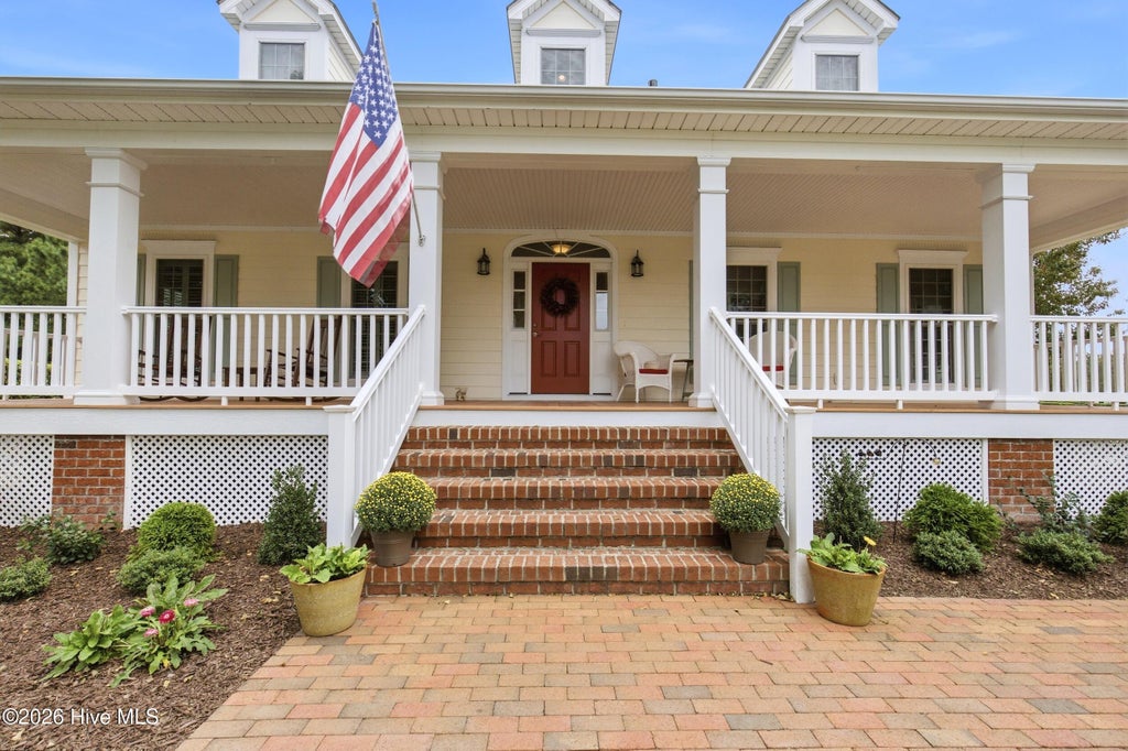 Photo of 127 Shenandoah River Drive, Hertford, NC 27944 (MLS # 100607980)
