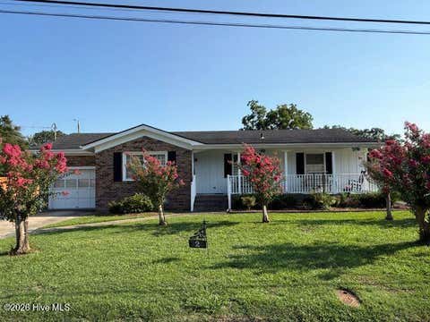 Homes For Sale - 326 Kennedy Street<br/> Winterville, NC 28590