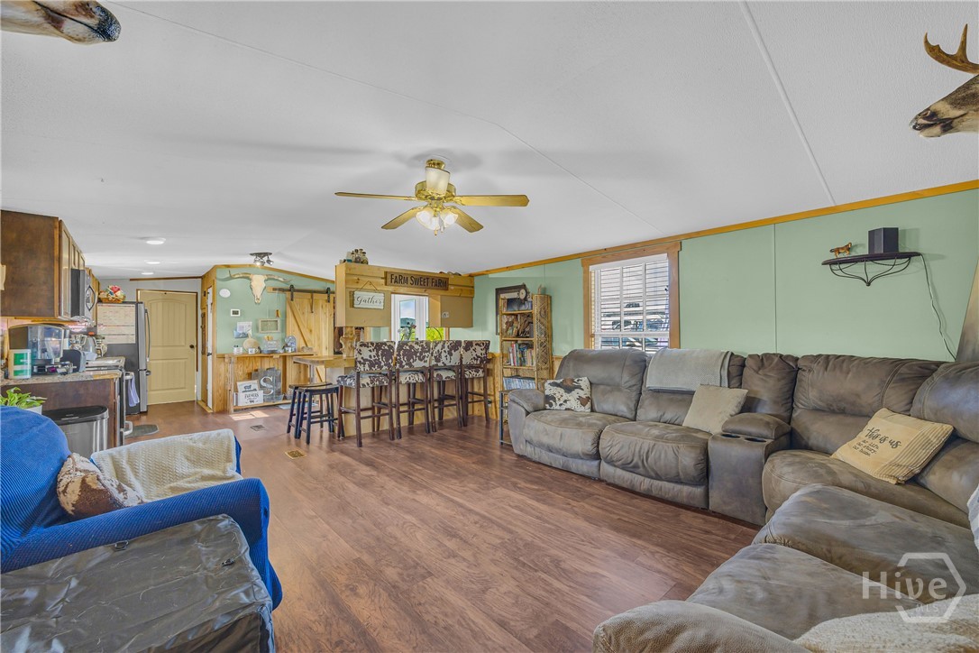 685 James Springs Rd