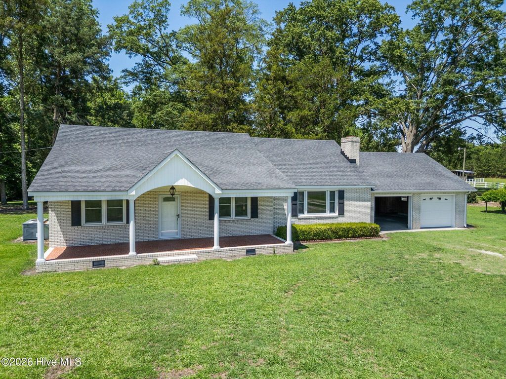 Photo of 170 William Pearce Road, Kinston, NC 28501 (MLS # 100583589)