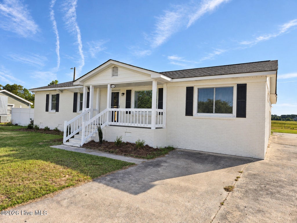 Photo of 104 Oak Grove Avenue, Greenville, NC 27834 (MLS # 100606284)