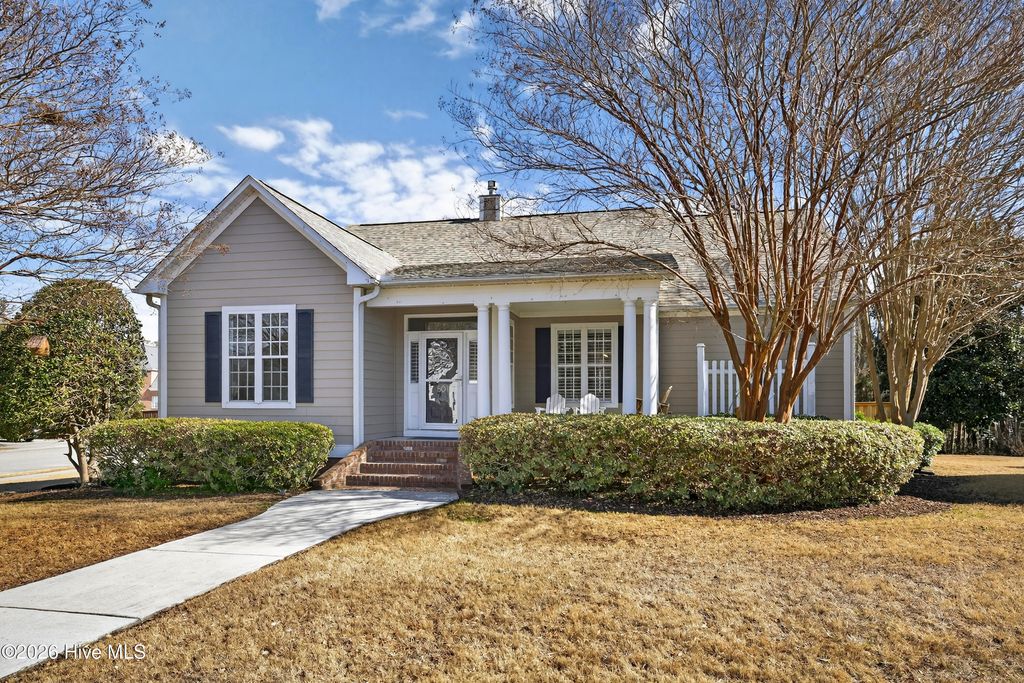Photo of 501 Bayfield Drive, Wilmington, NC 28411 (MLS # 100564705)