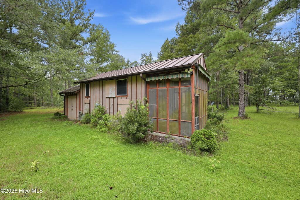 Photo of 301 Seawell Farm Road, Bayboro, NC 28515 (MLS # 100599246)