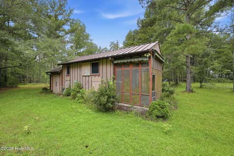 Photo of 301 Seawell Farm Road, Bayboro, NC 28515 (MLS # 100599246)