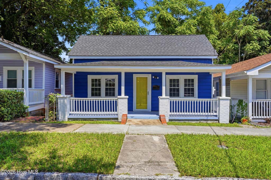 Photo of 917 Dock Street, Wilmington, NC 28401 (MLS # 100596379)