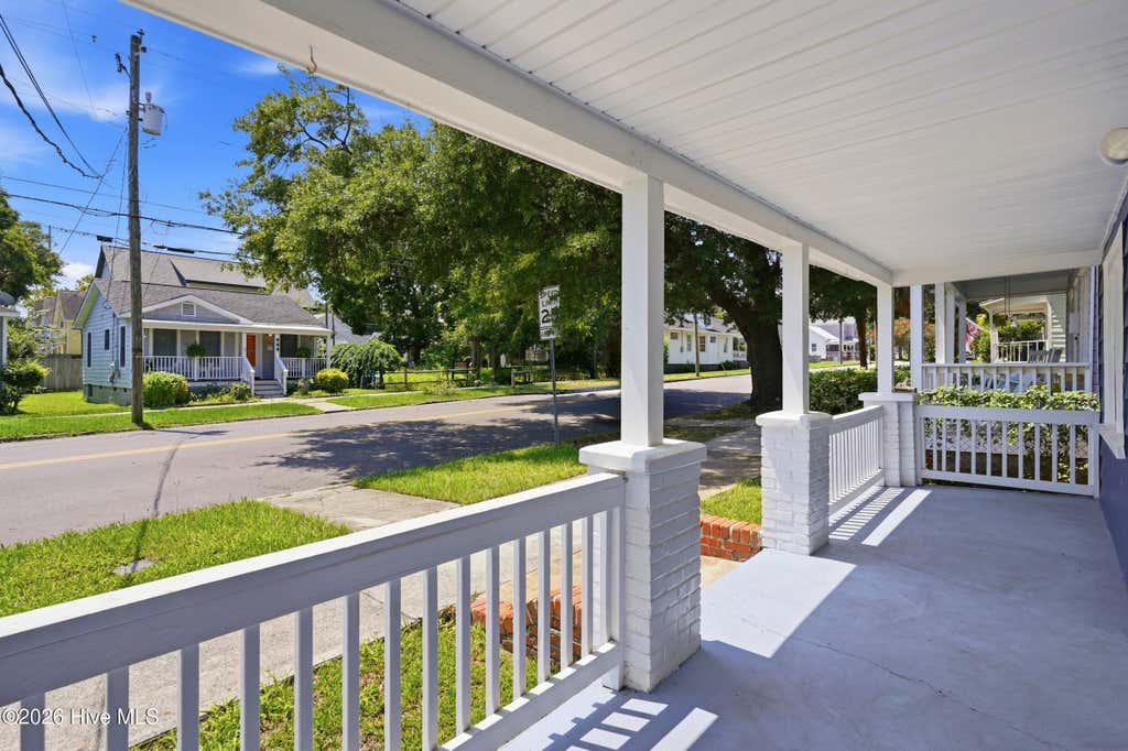 Photo of 917 Dock Street, Wilmington, NC 28401 (MLS # 100596379)