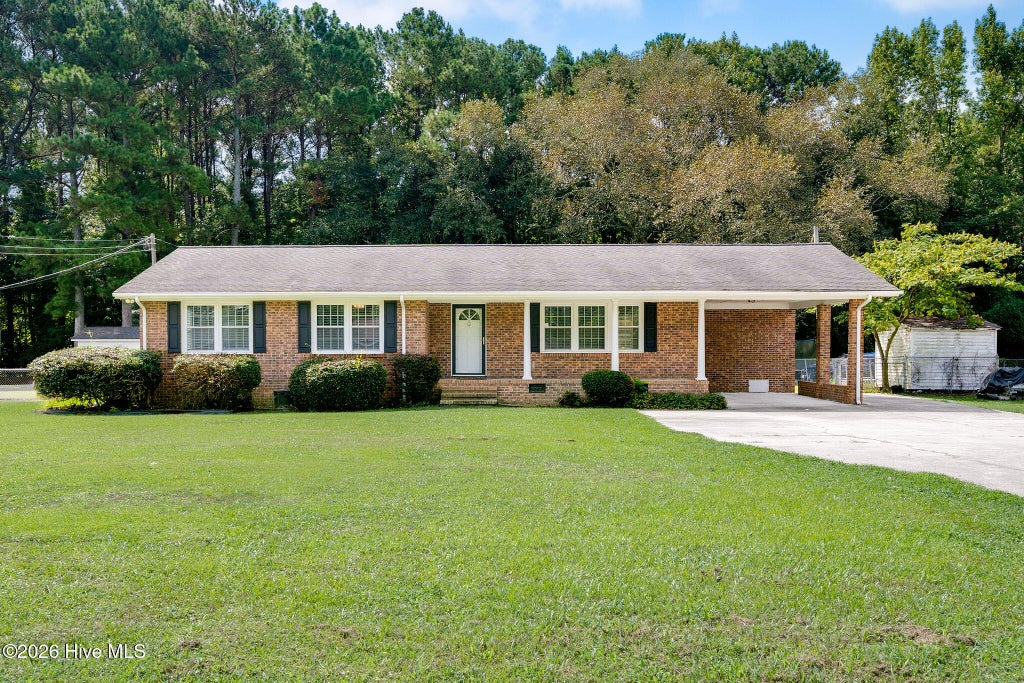 Photo of 414 Forrest Road, Warsaw, NC 28398 (MLS # 100599980)