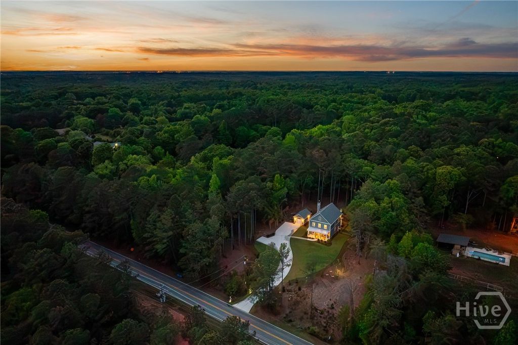 Photo of 4085 Barnett Shoals Road, Athens, GA 30605 (MLS # CL354215)