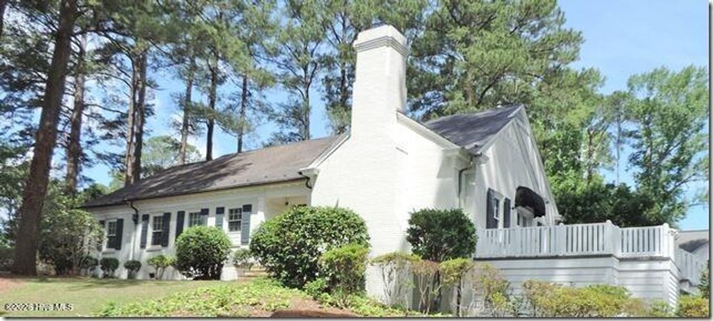 Photo of 400 Clyde Avenue NW, Wilson, NC 27893 (MLS # 100577671)