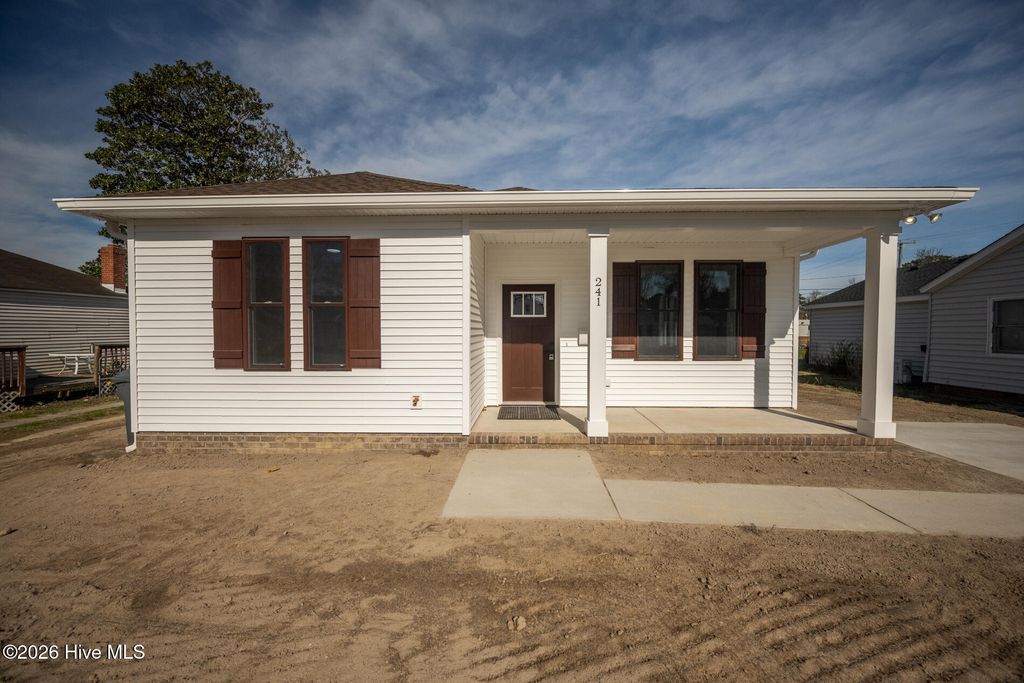 Photo of 241 Woodland Circle, Hertford, NC 27944 (MLS # 100560743)