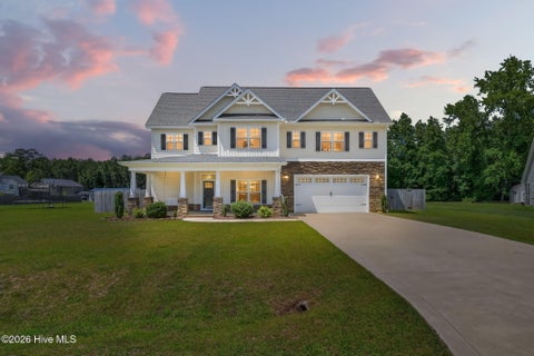 Homes For Sale - 107 Weatherstone Court<br/> Pikeville, NC 27863
