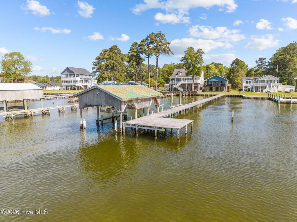 Photo of 1513 Bayview Road, Bath, NC 27808 (MLS # 100566392)