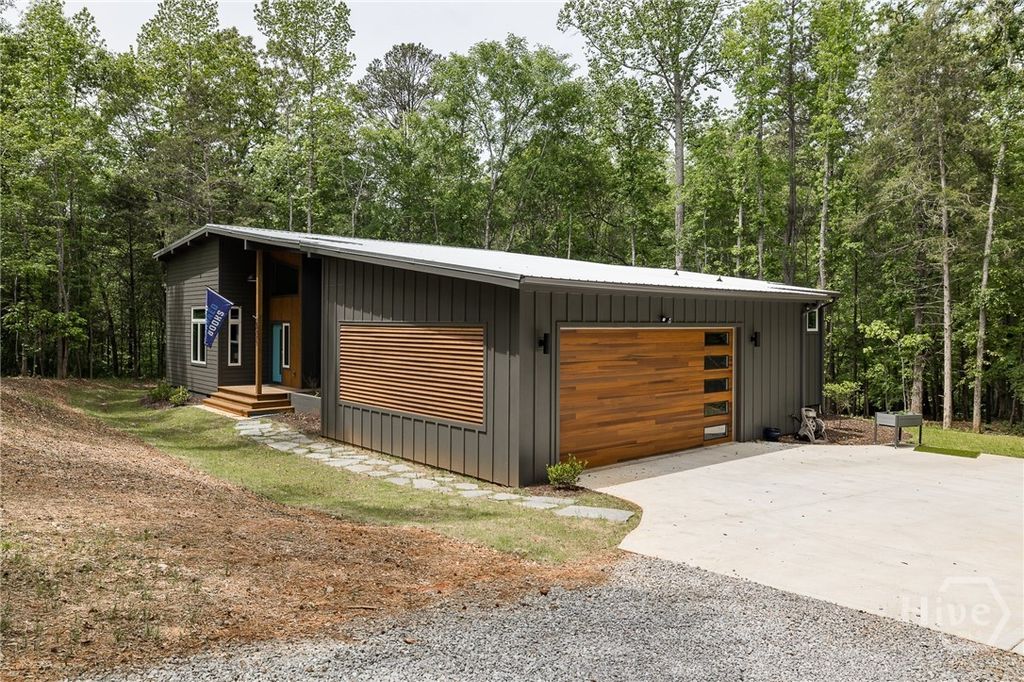 Photo of 3653 Barnett Shoals Road, Athens, GA 30601 (MLS # CL352757)