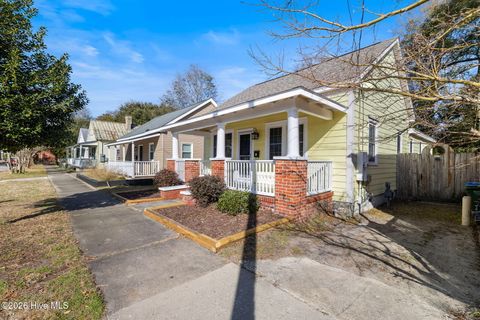 Tiny photo for 813 Walnut Street, Wilmington, NC 28401 (MLS # 100551383)