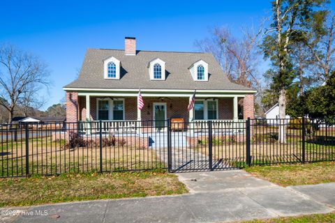 Photo of 502 W Roseboro Street, Roseboro, NC 28382 (MLS # 100571358)