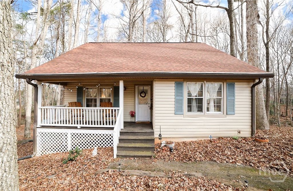 Photo of 400 Providence Road, Athens, GA 30606 (MLS # CL346245)