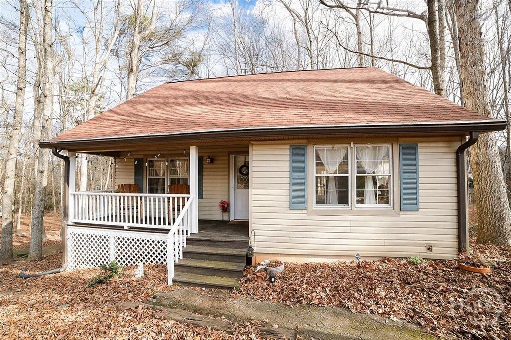 Photo of 400 Providence Road, Athens, GA 30606 (MLS # CL346245)