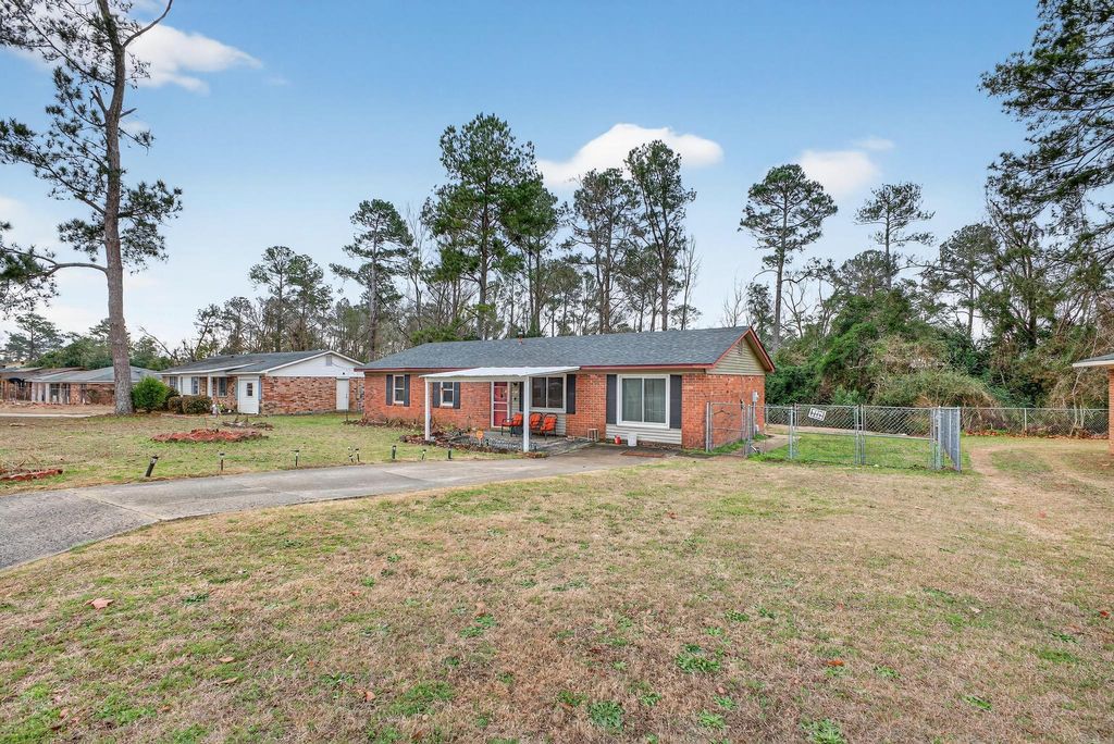 Photo of 2914 Cumberland Drive, Augusta, GA 30906 (MLS # 551429)