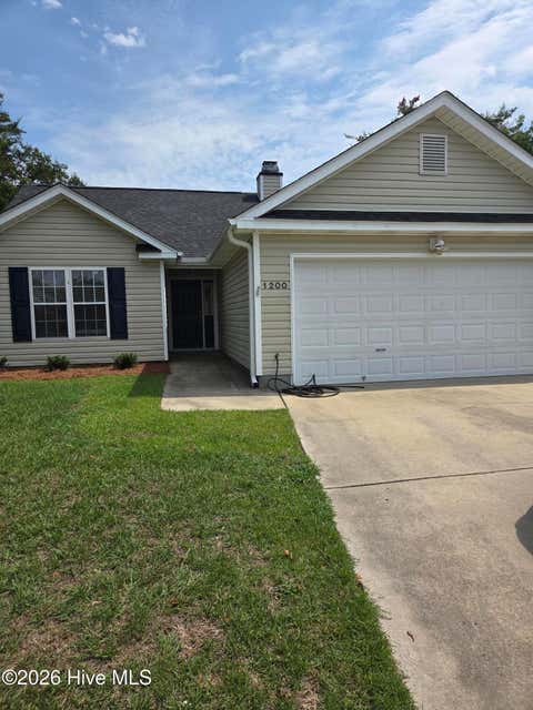 Homes For Rent - 1200 Saint Charles Circle<br/> Greenville, NC 27834