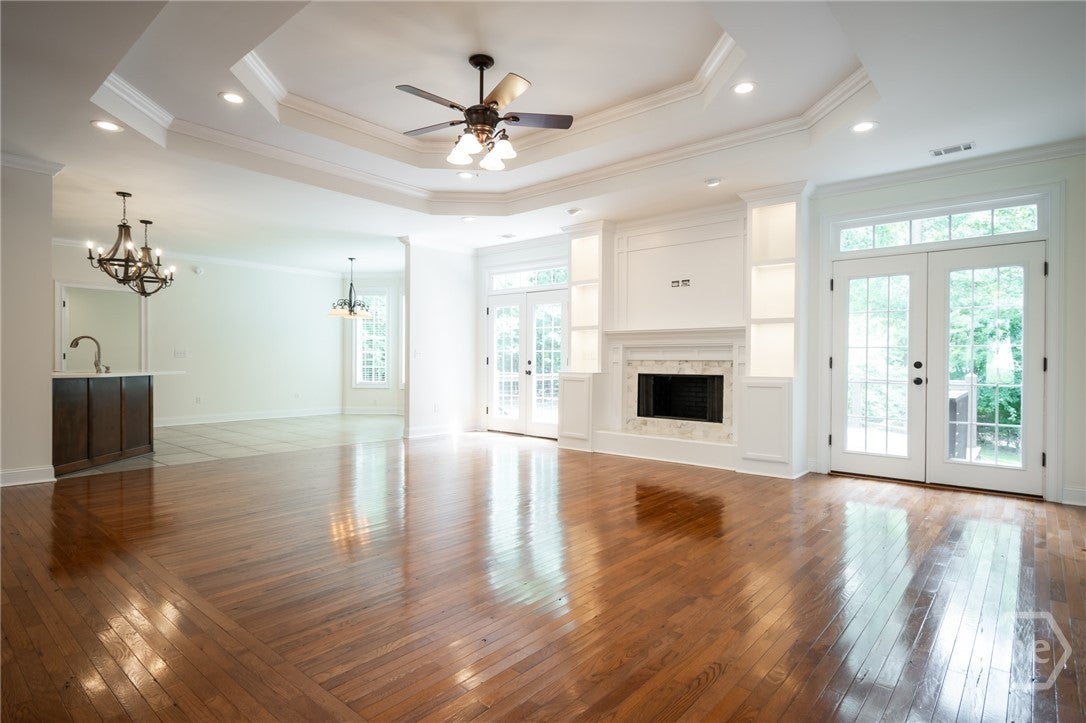 155 Pine Creek Way