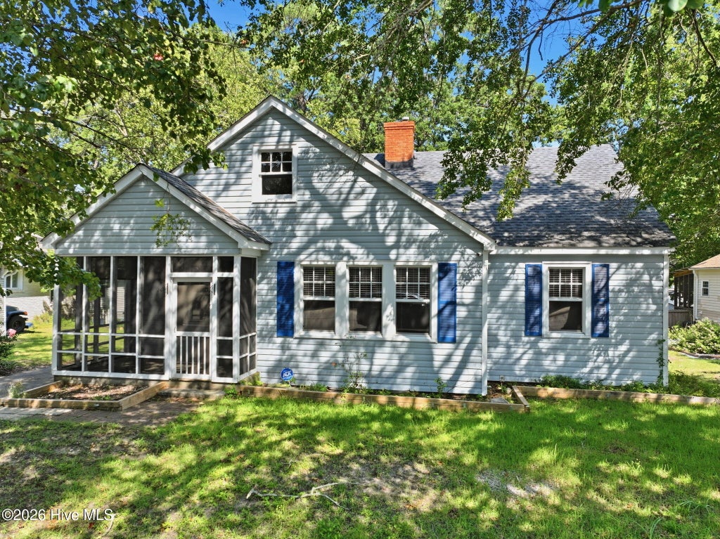Photo of 404 Pearl Street, Fayetteville, NC 28303 (MLS # 100598292)