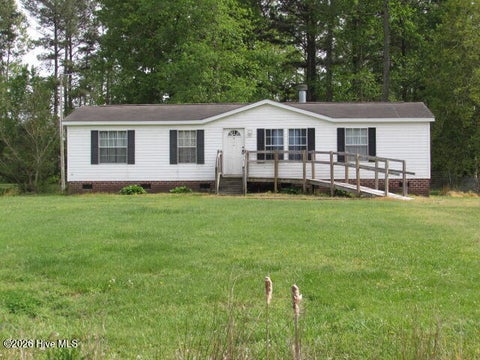 Mobile Home For Sale - 77 Louise Street<br/> Gates, NC 27937