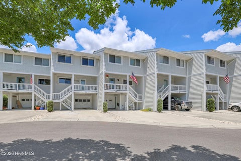 Townhouse For Sale - 109 Lees Cut<br/> Wrightsville Beach, NC 28480