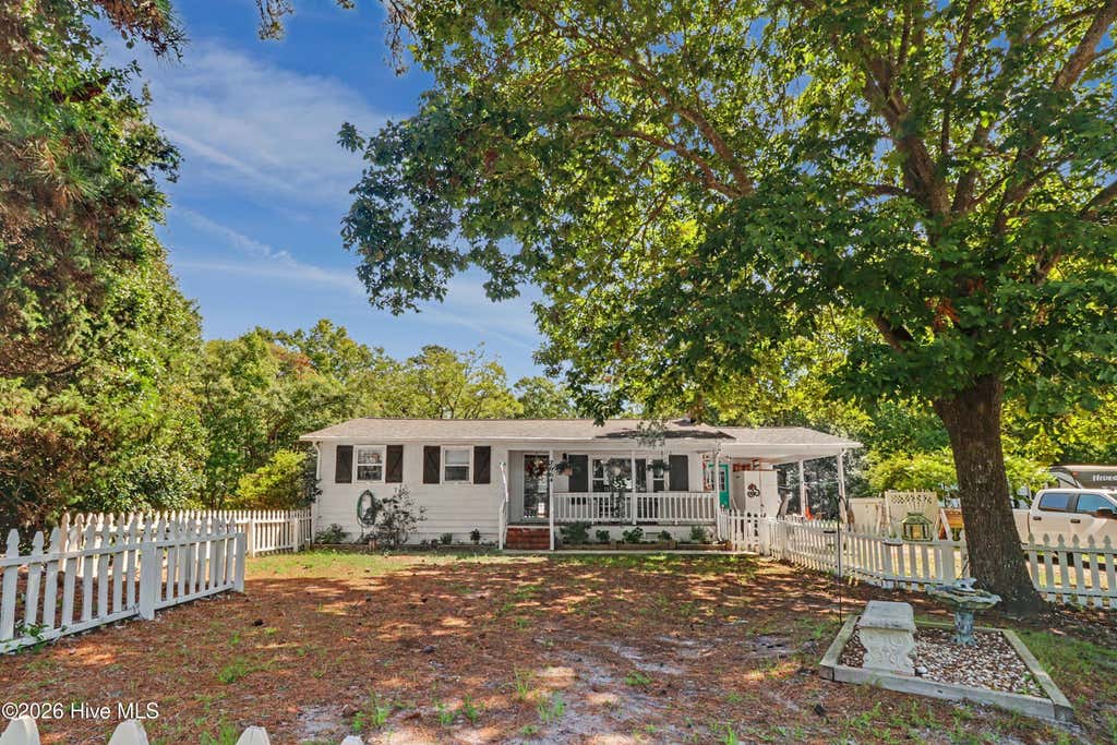 Photo of 2664 Old Ferry Connection SW, Supply, NC 28462 (MLS # 100597339)