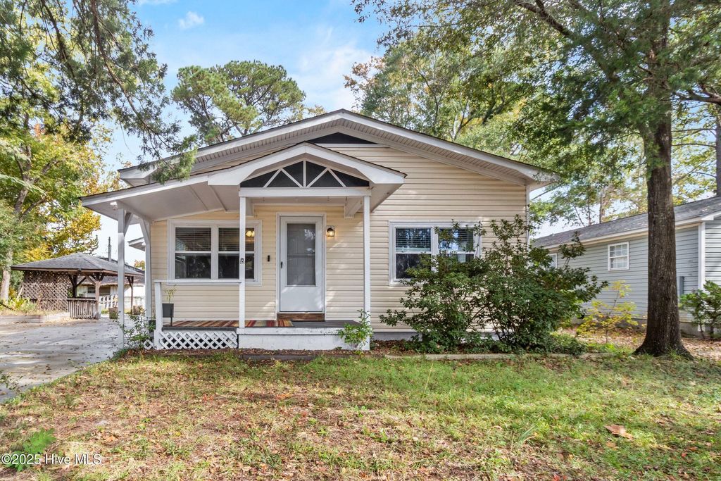 Photo of 1941 Moss Street, Wilmington, NC 28403 (MLS # 100520819)