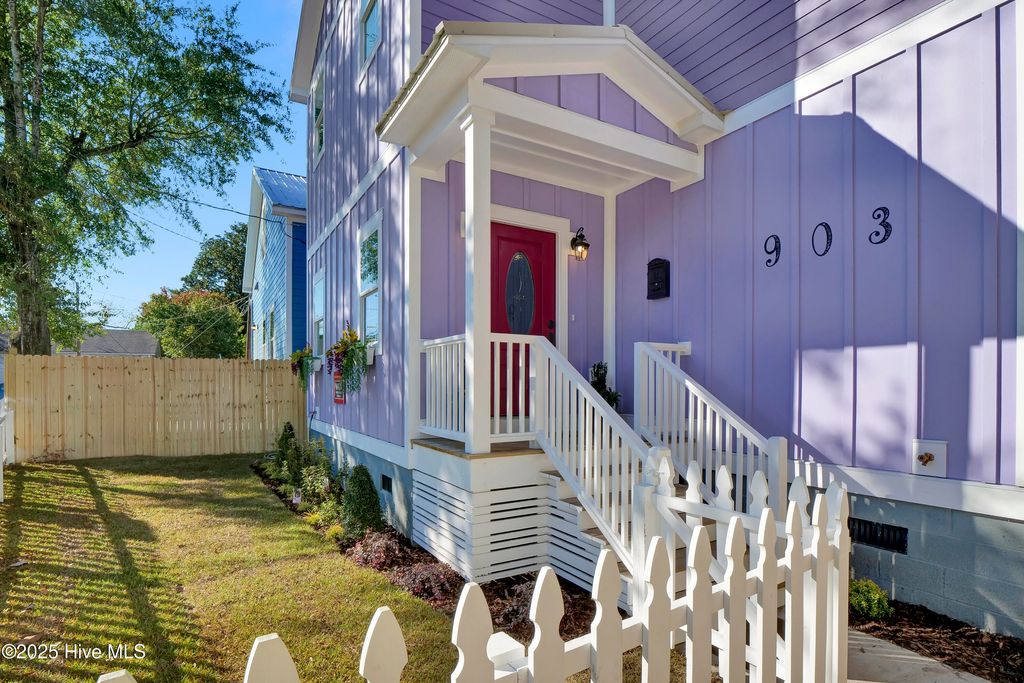 Photo of 903 Grace Street, Wilmington, NC 28401 (MLS # 100539058)