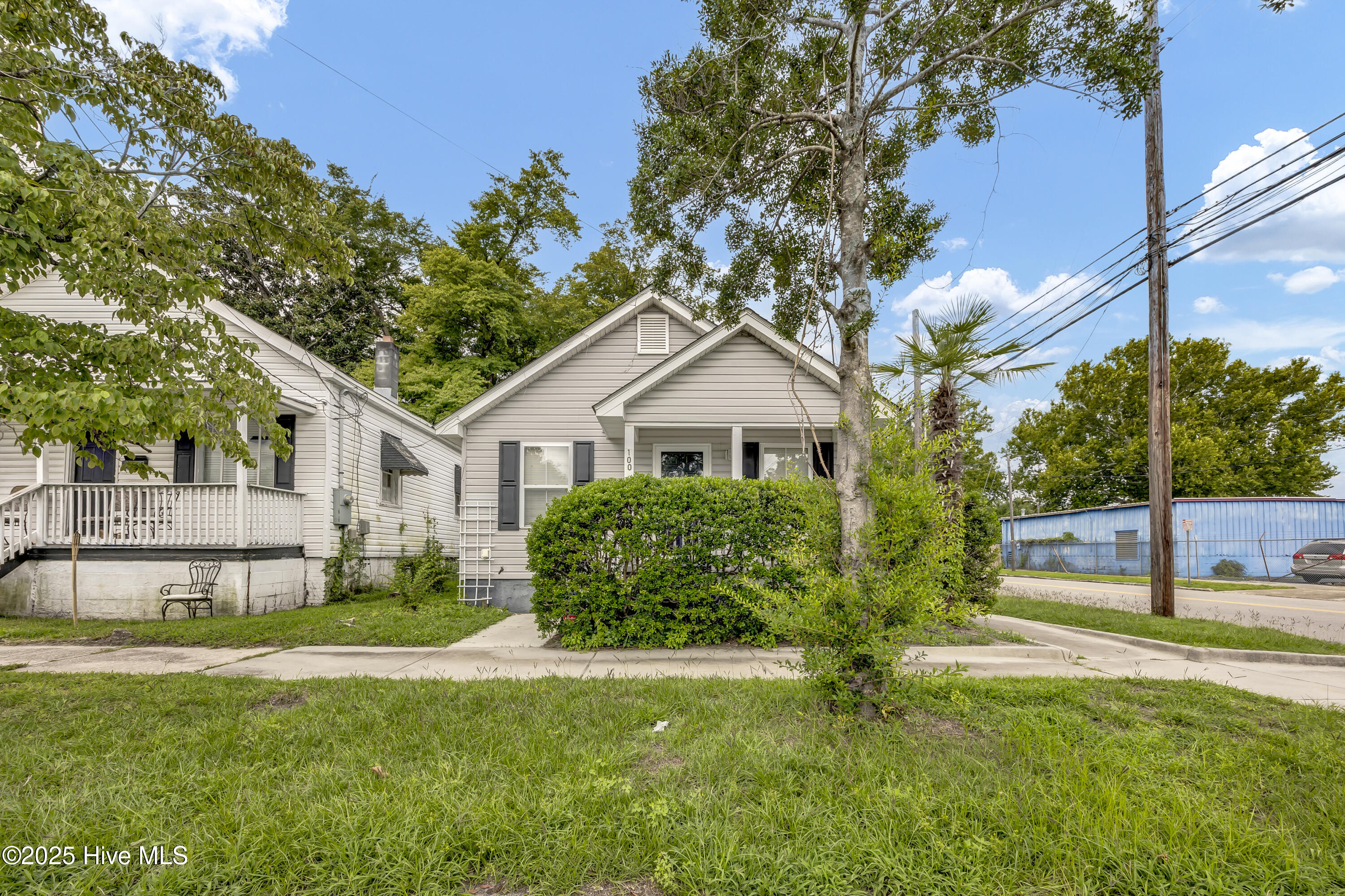 100 S 11th Street