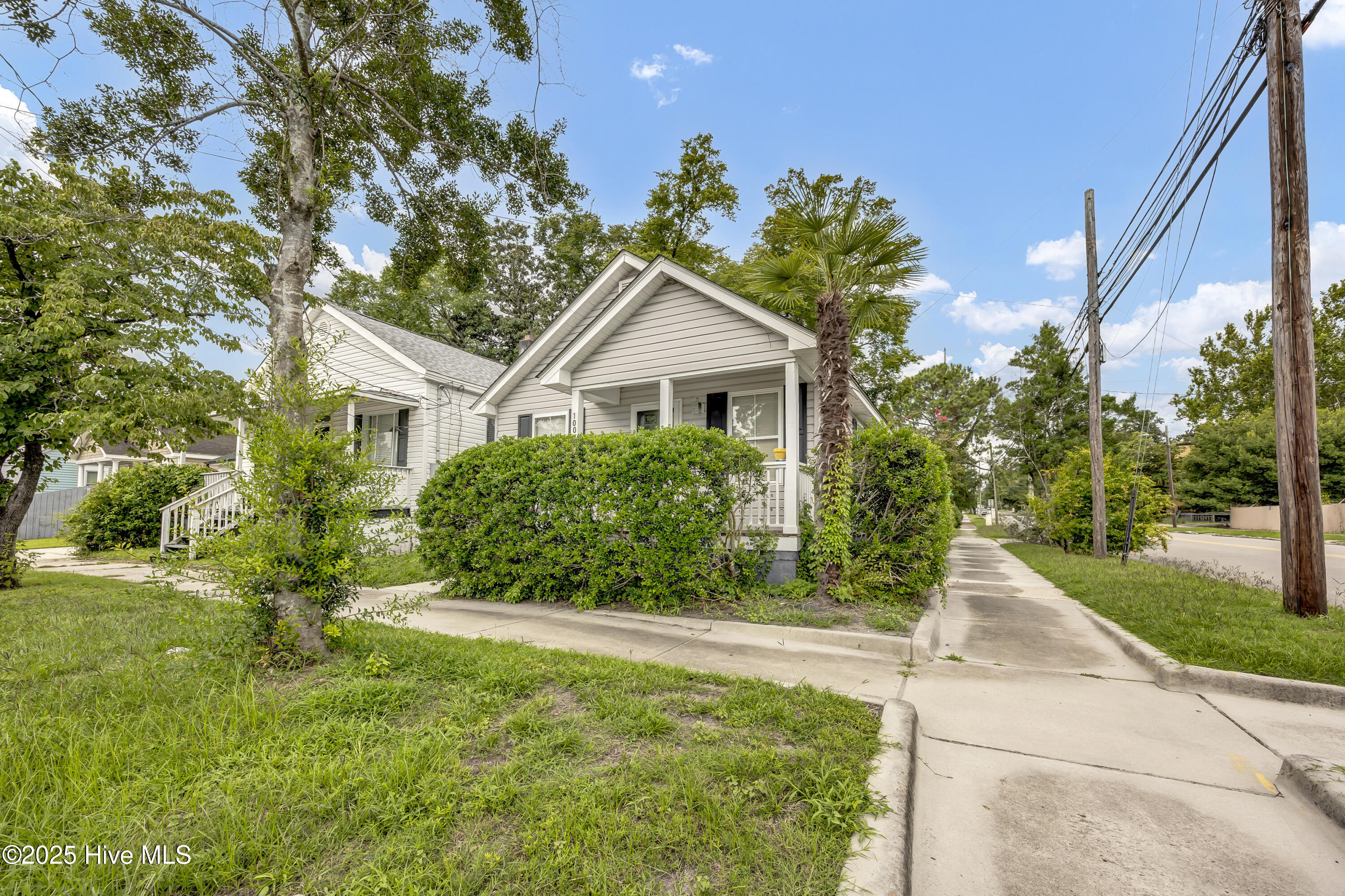 100 S 11th Street