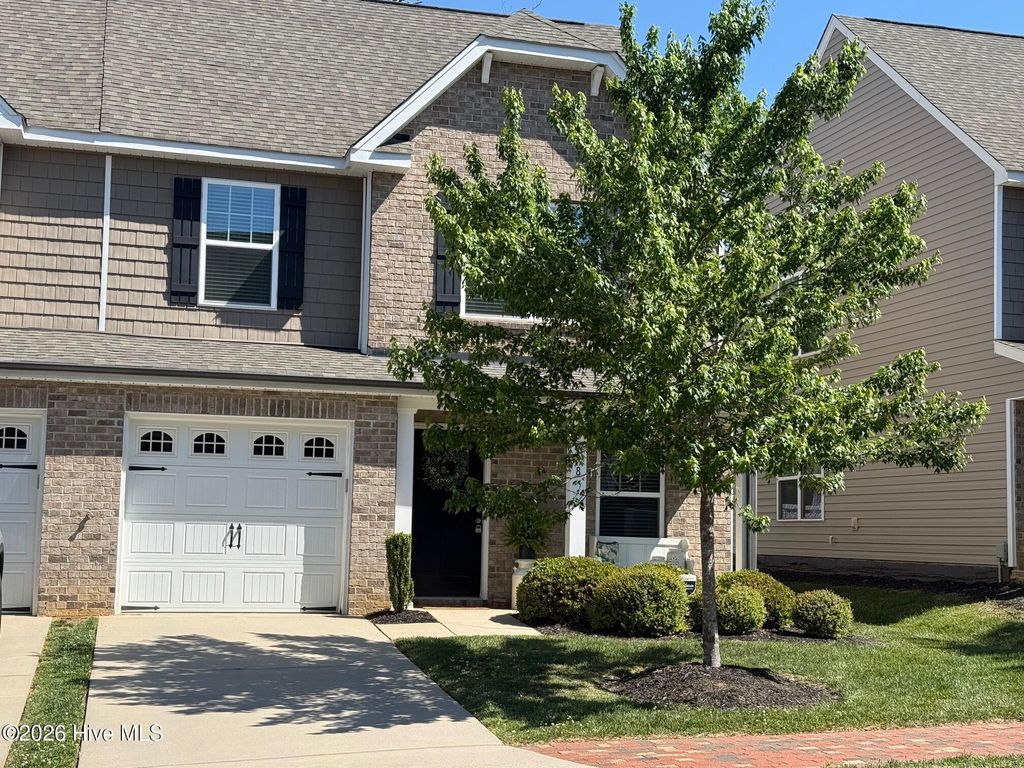 Photo of 118 Gannaway Street, Jamestown, NC 27282 (MLS # 100569199)