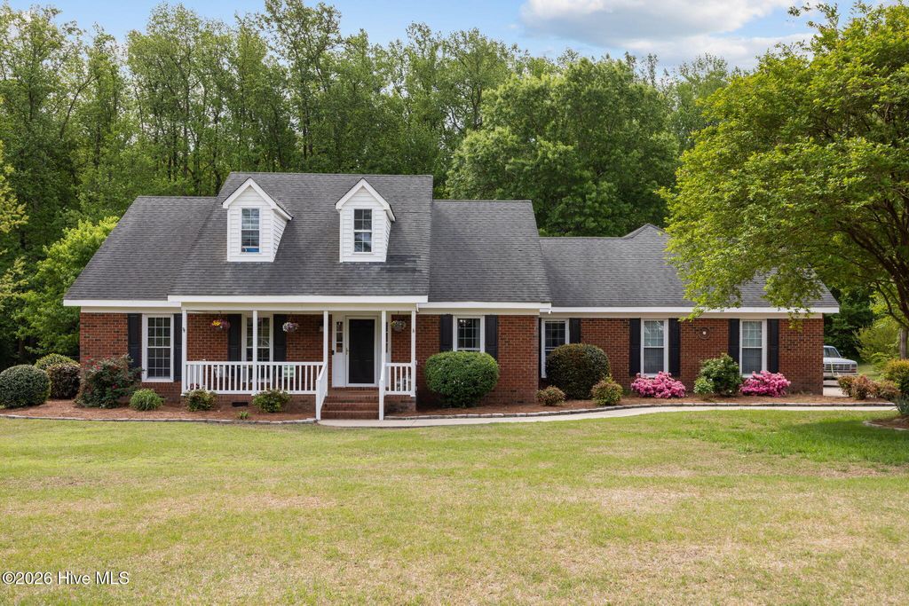 Photo of 113 Lady Di Drive #3, Winterville, NC 28590 (MLS # 100567074)