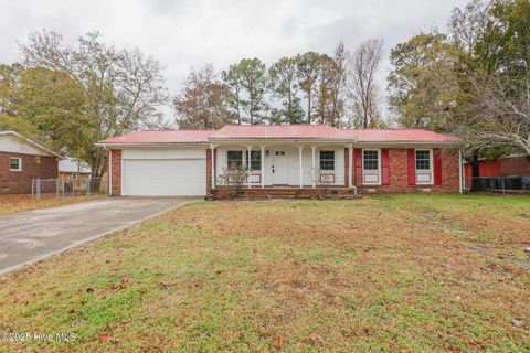 Photo of 414 Brynn Marr Road, Jacksonville, NC 28546 (MLS # 100546143)