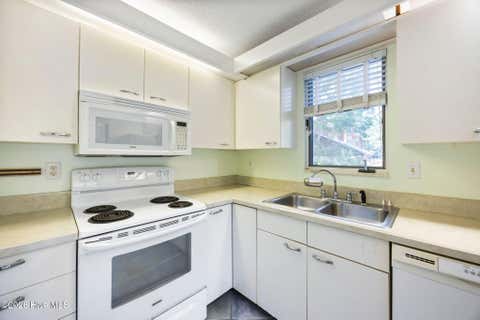 Tiny photo for 2029 Albert Circle, Wilmington, NC 28403 (MLS # 100589651)