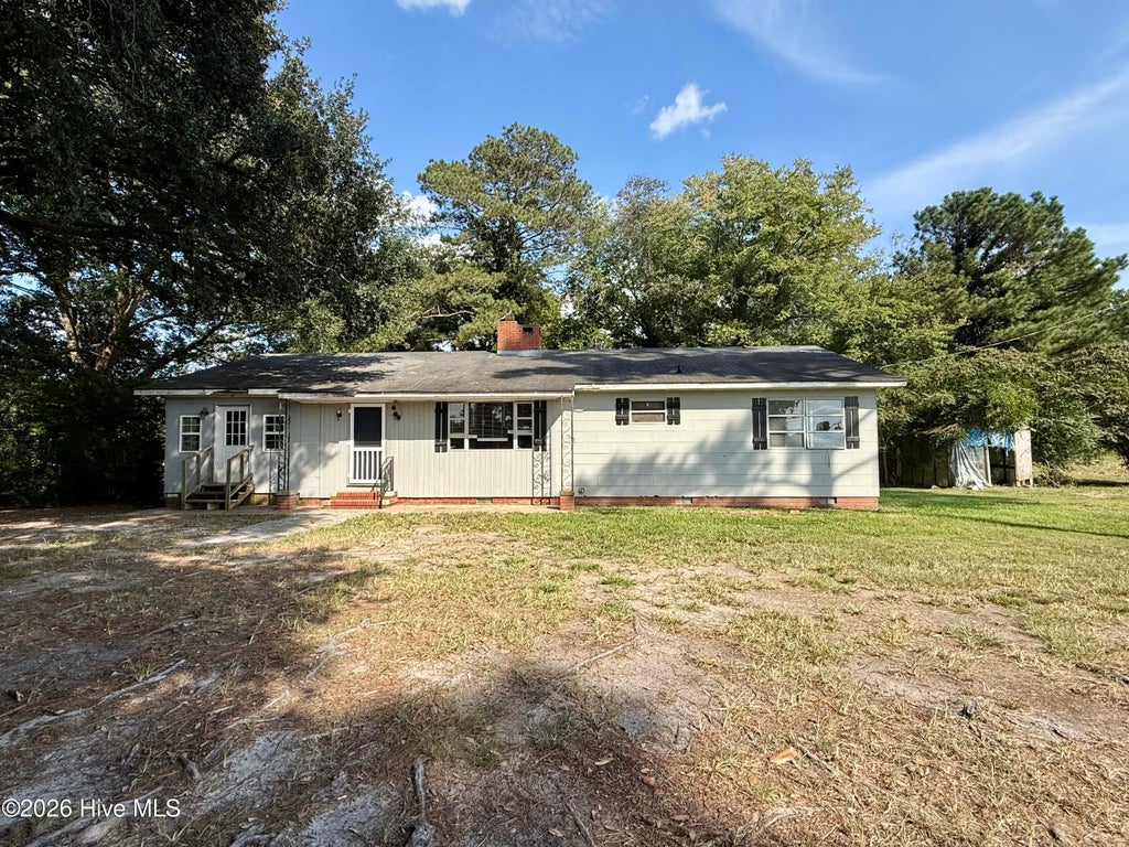 Photo of 4195 Us Highway 17, Williamston, NC 27892 (MLS # 100606089)