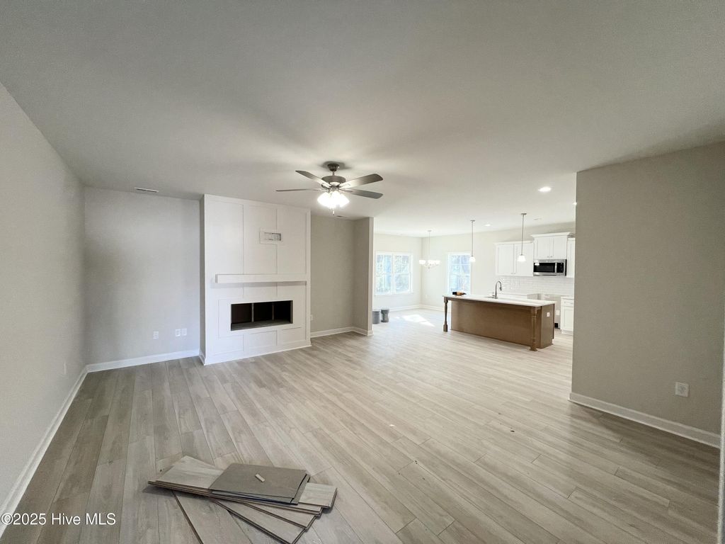 Photo of 402 Creeks Edge Drive, Pikeville, NC 27863 (MLS # 100535554)