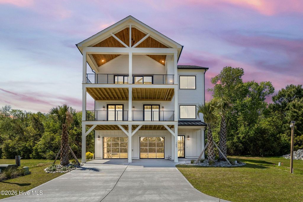 Photo of 105 Night Heron Trace, Holly Ridge, NC 28445 (MLS # 100567625)