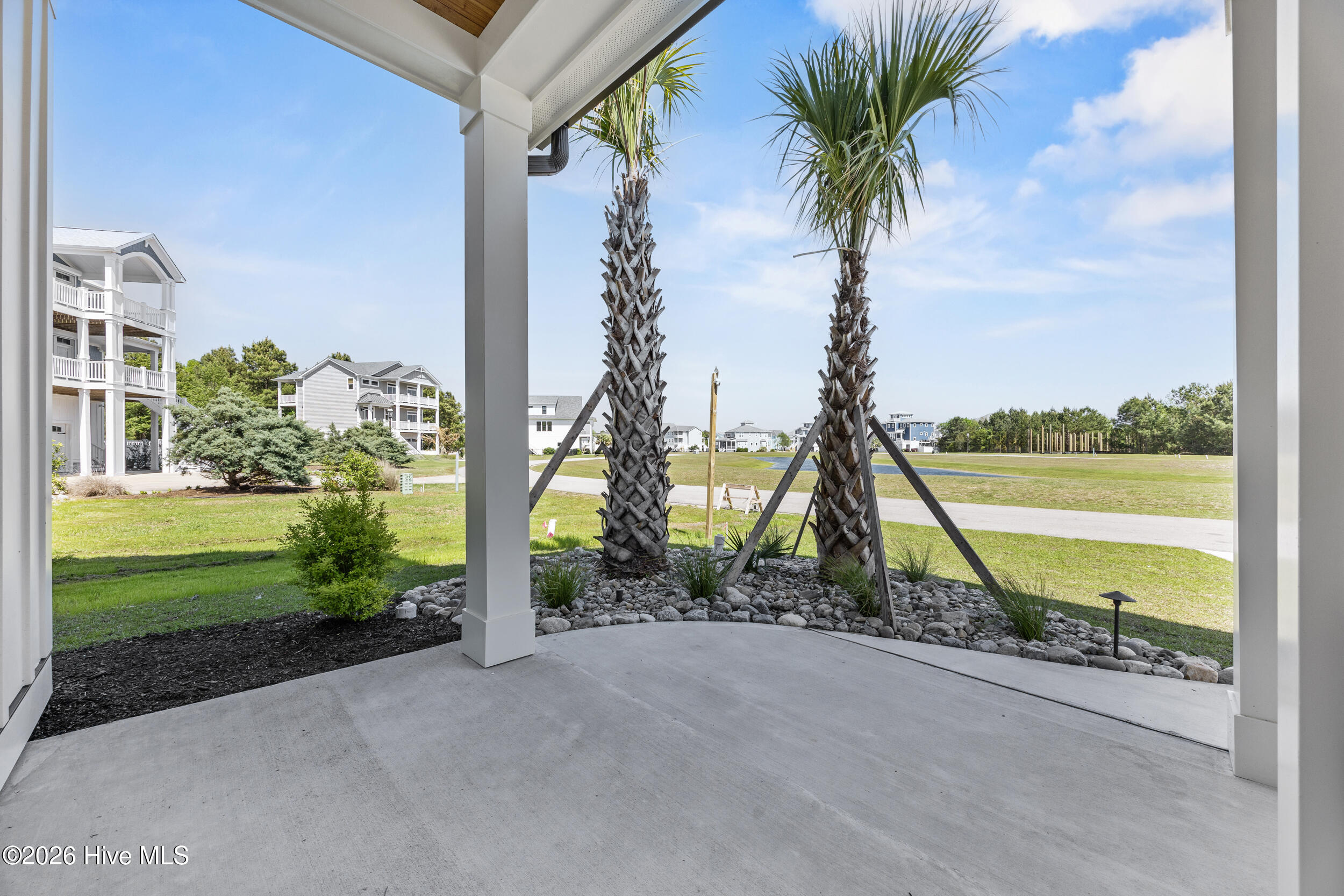 105 Night Heron Trace